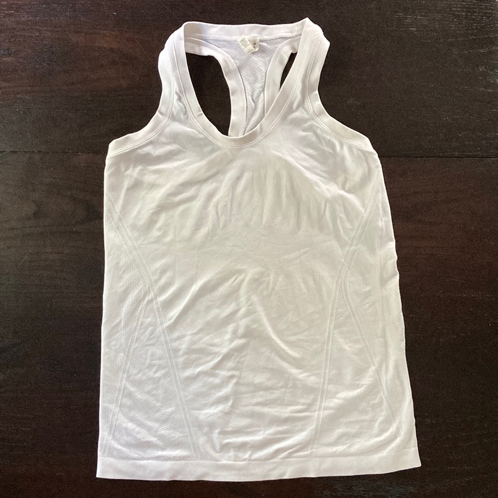 Athleta workout tank M